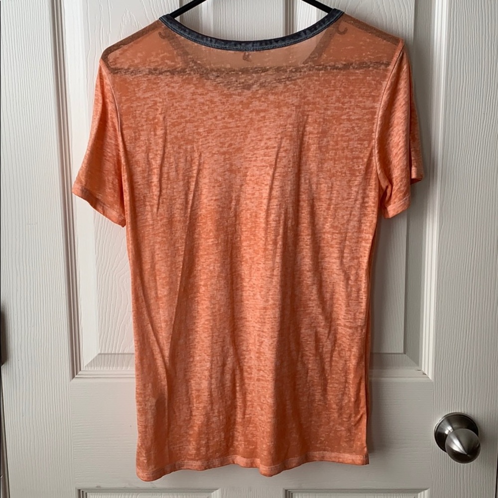 Peach Tee-Shirt - Picture 4 of 5